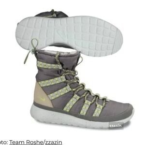 Nike Women's Gray and Lime Winter Boots